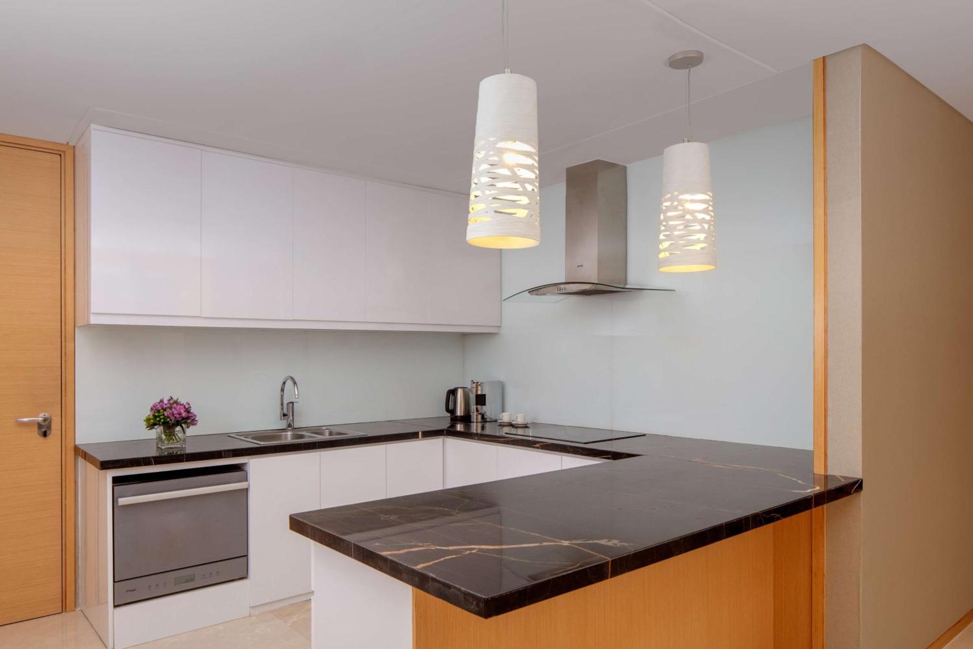 Hyatt Regency Riyadh Olaya Ngoại thất bức ảnh A modern kitchen