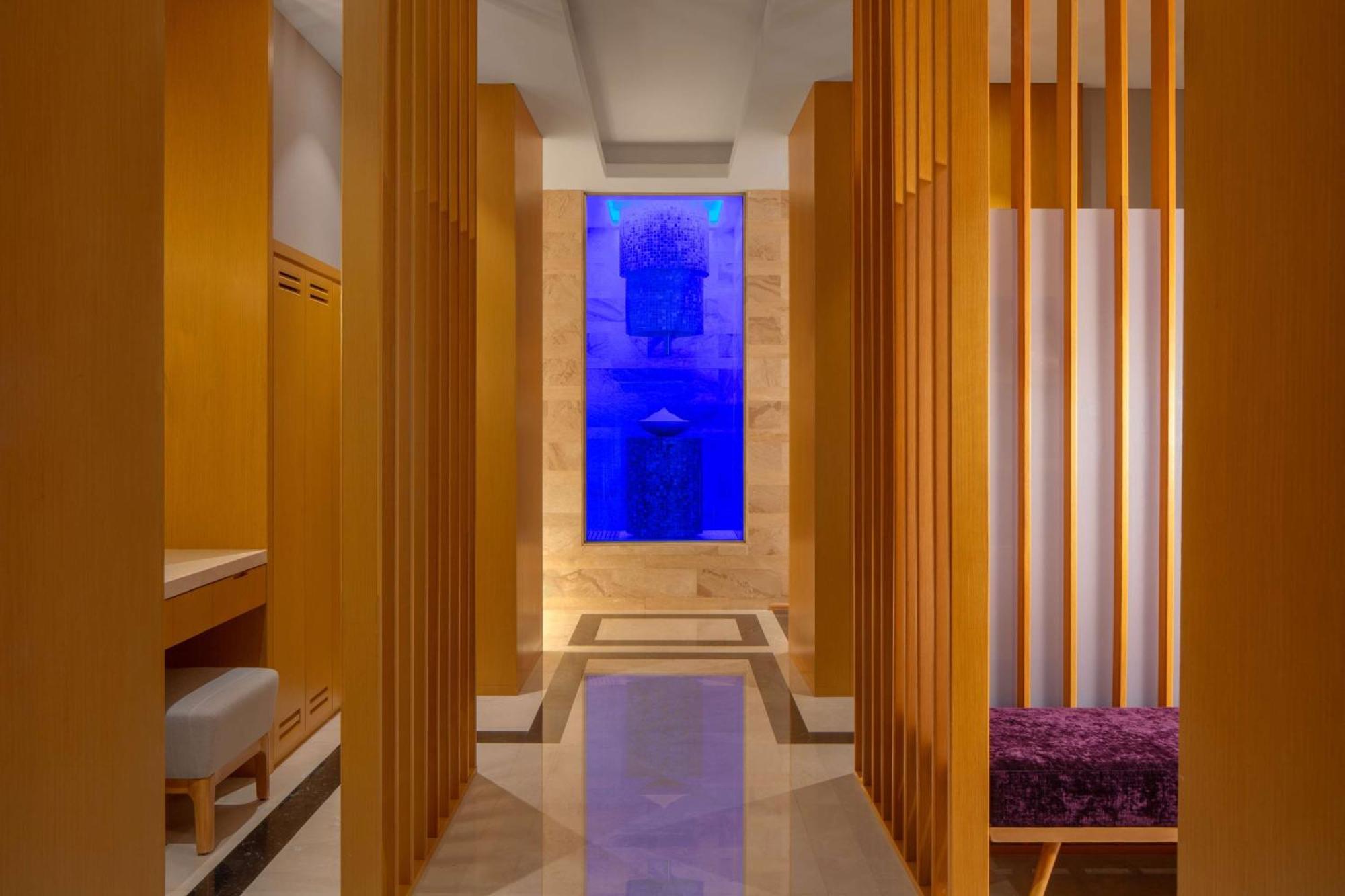 Hyatt Regency Riyadh Olaya Ngoại thất bức ảnh The spa at The Westin