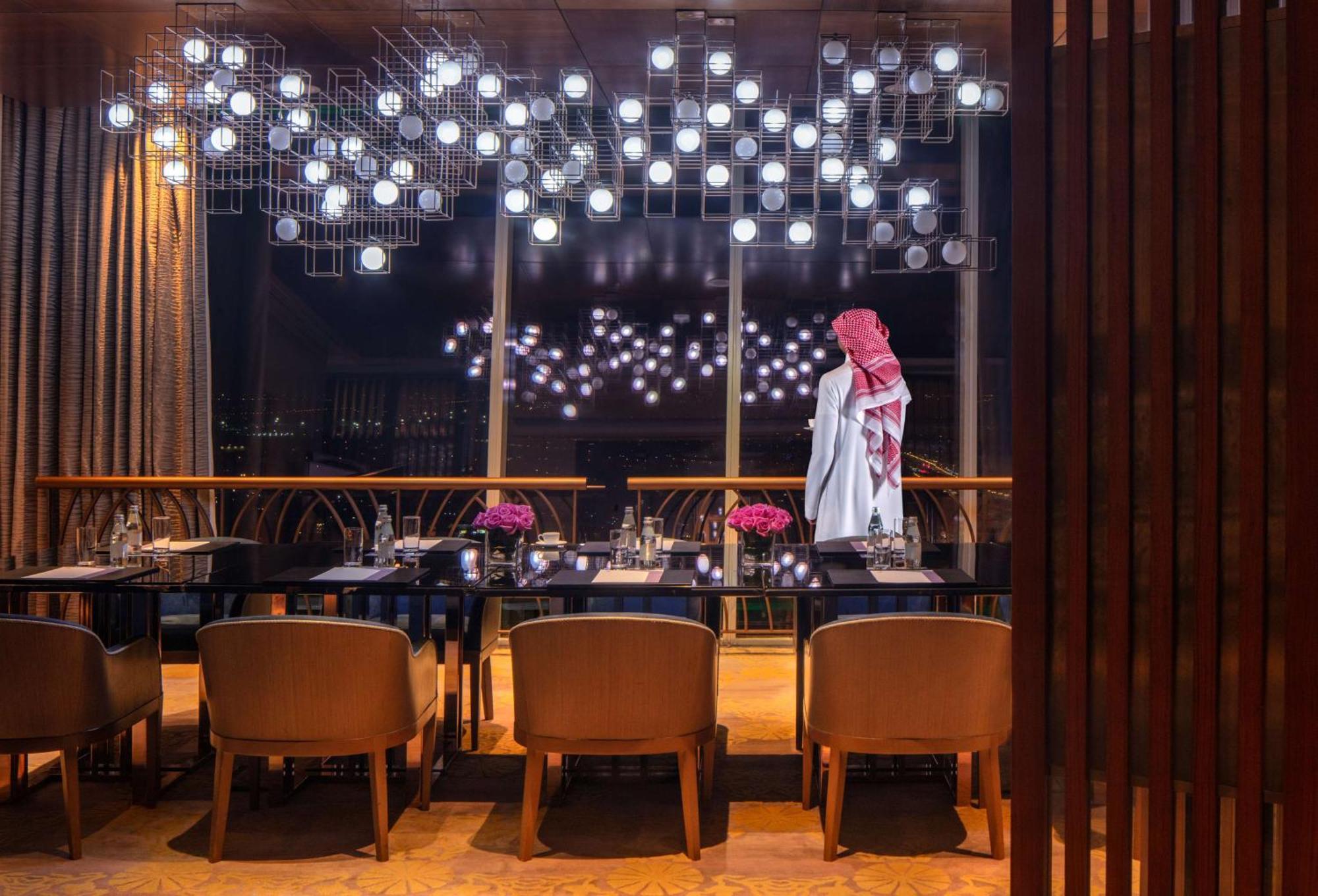 Hyatt Regency Riyadh Olaya Ngoại thất bức ảnh The restaurant