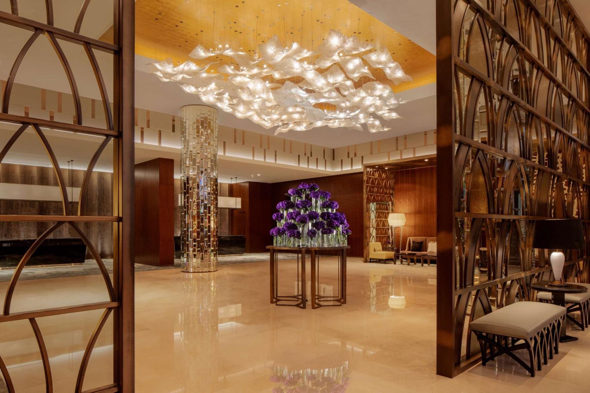 Hyatt Regency Riyadh Olaya Ngoại thất bức ảnh The lobby of the hotel