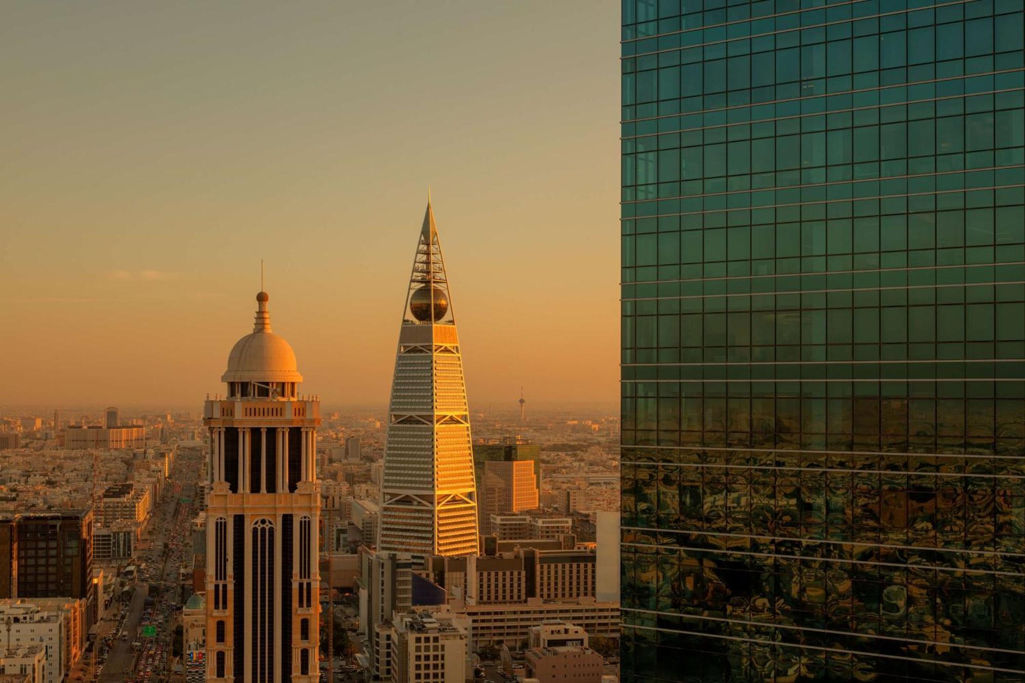 Hyatt Regency Riyadh Olaya Ngoại thất bức ảnh Kingdom Centre, Riyadh